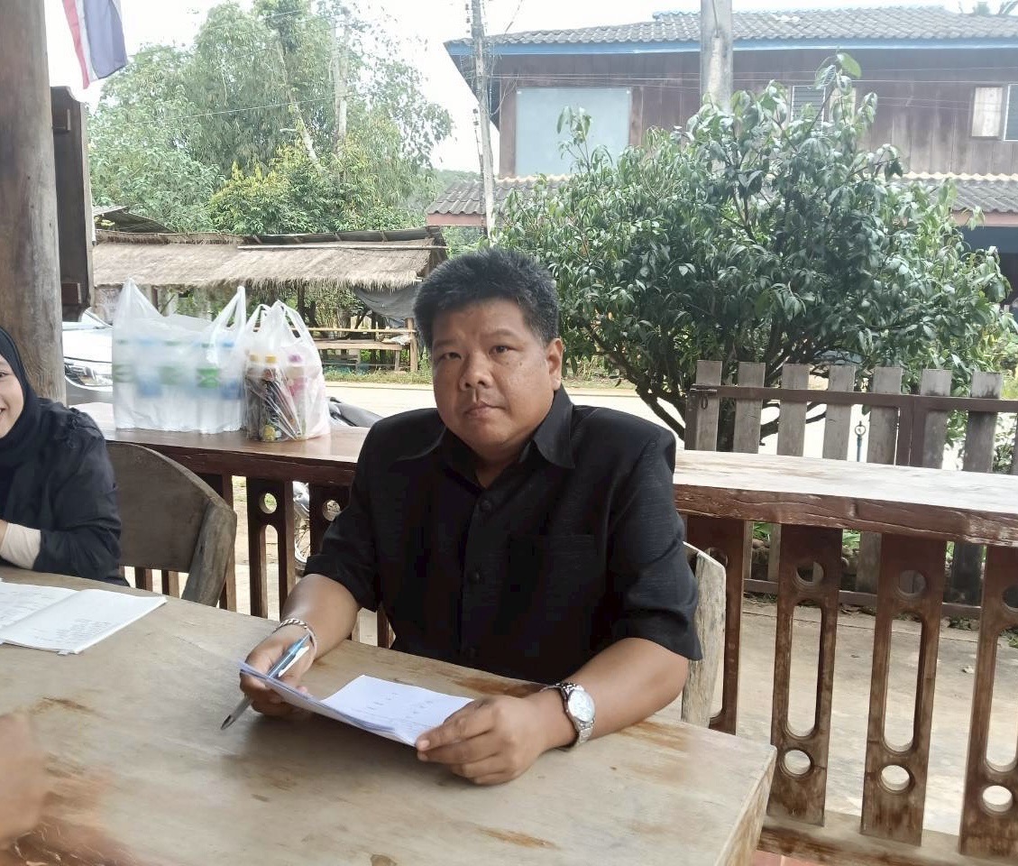 พช.ทองผาภูมิ เดินหน้าแก้ไขปัญหาลดหนี้โครงการแก้ไขปัญหาความยากจน (กข.คจ.) บ้านสะพานลาว