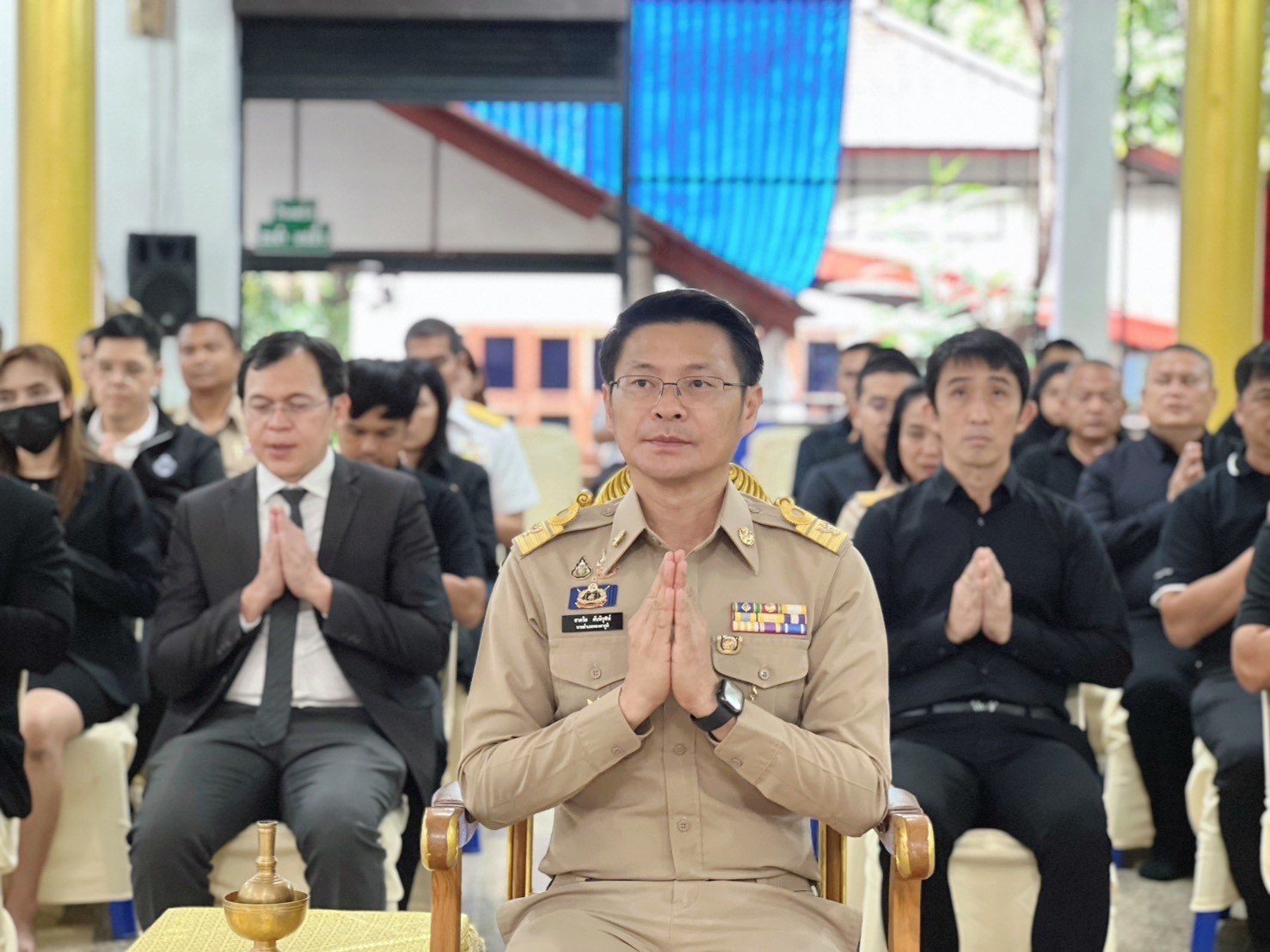 พช.ทองผาภูมิ เข้าร่วมพิธีสวดพระอภิธรรมอุทิศถวายพระราชกุศล แด่สมเด็จพระนางเจ้าสิริกิติ์ พระบรมราชินีนาถ พระบรมราชชนนีพันปีหลวง