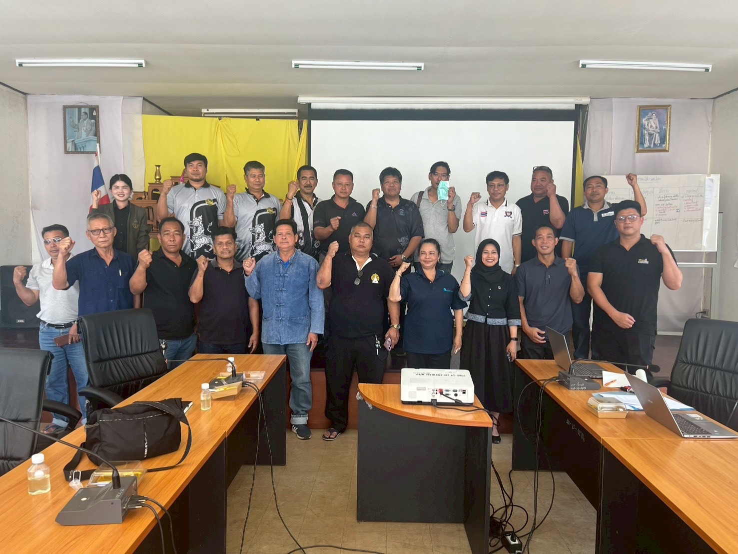 พช.ทองผาภูมิ ดำเนินกิจกรรมสร้างเครือข่ายผู้นำการเปลี่ยนแปลง เพื่อขับเคลื่อนตำบลเข้มแข็ง (ระดับตำบล)