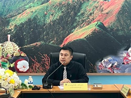 คณะอนุกรรมการกลั่นกรองและติดตามการดำเนินงานกองทุนพัฒนาบทบาทสตรีอำเภอทองผาภูมิ ดำเนินการพิจารณาโครงการ จำนวน 1,000,000 บาท 