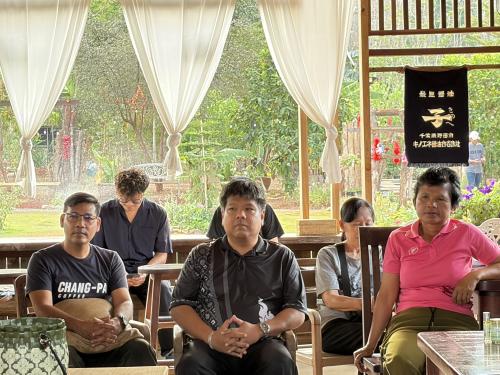 เครือข่าย OTOP ทองผาภูมิ ร่วมหารือแนวทางเปิดช่องทางการตลาดและพัฒนาตลาดในพื้นที่ เชื่อมโยงกลุ่มวิสาหกิจชุมชนและผลิตภัณฑ์ OTOP