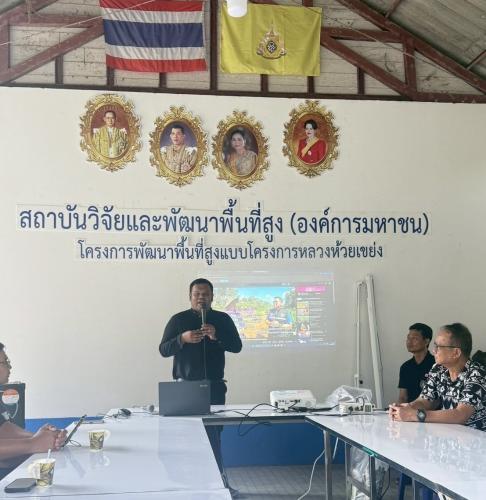 พช.ทองผาภูมิ ร่วมกิจกรรมส่งเสริมความรู้และพัฒนาอาชีพปลูกกาแฟ